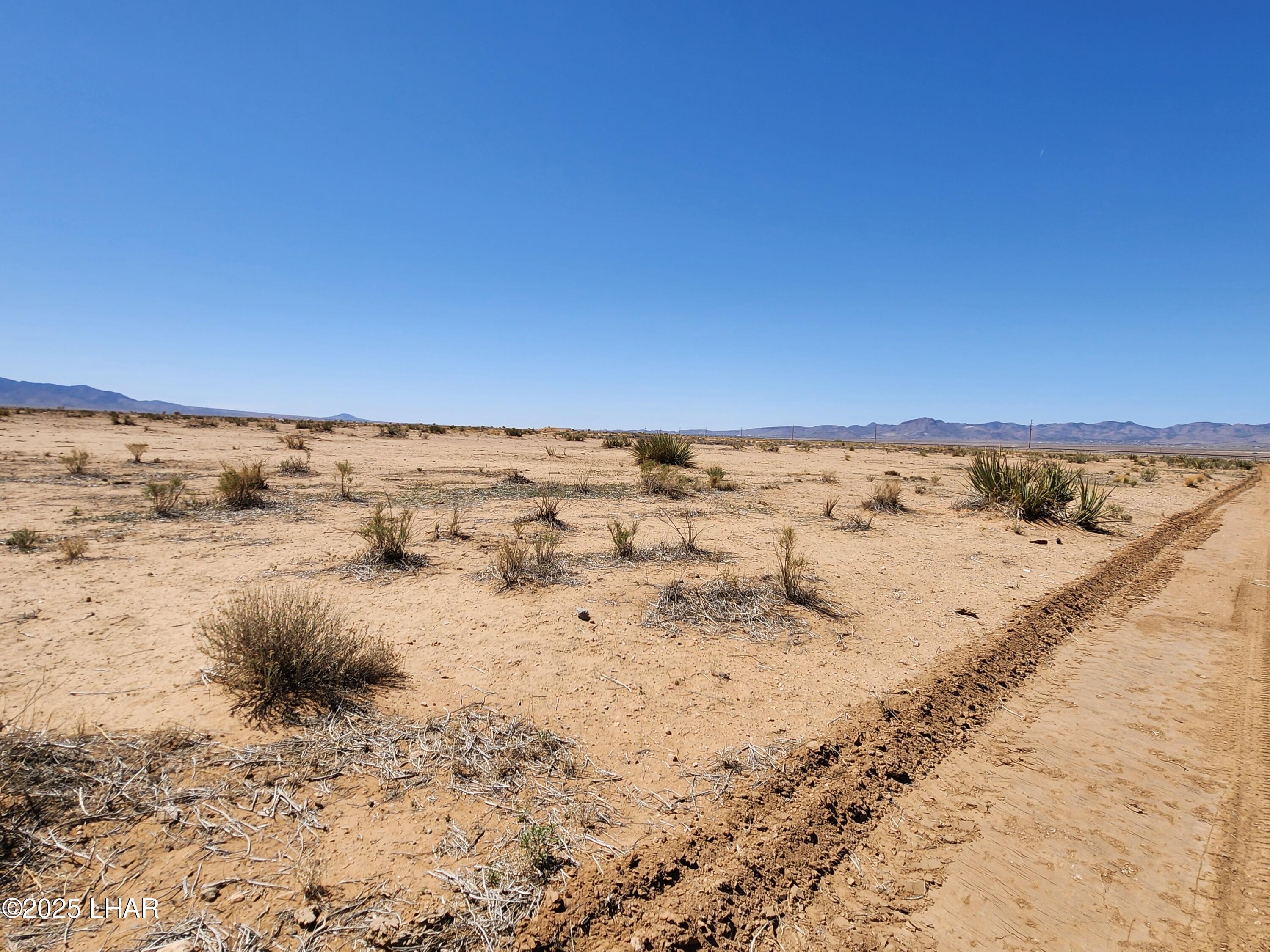 Lot 110 East Dawson Road Kingman, AZ 86401 - Photo 4 of 9 20250411_113722