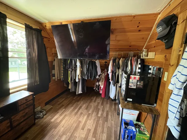 $179,900 | 5 Western Avenue, East Millinocket, ME 04430