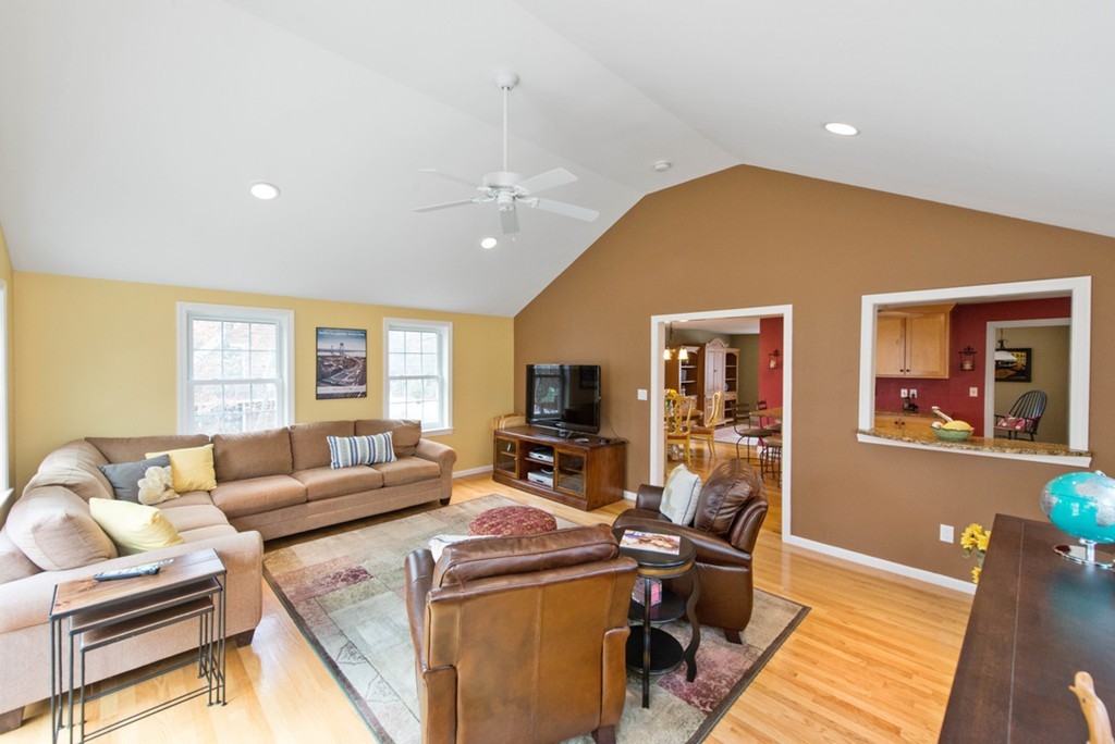 13 Erik Road Medfield, MA 02052 - Photo 10 of 26 Gallery Image 10