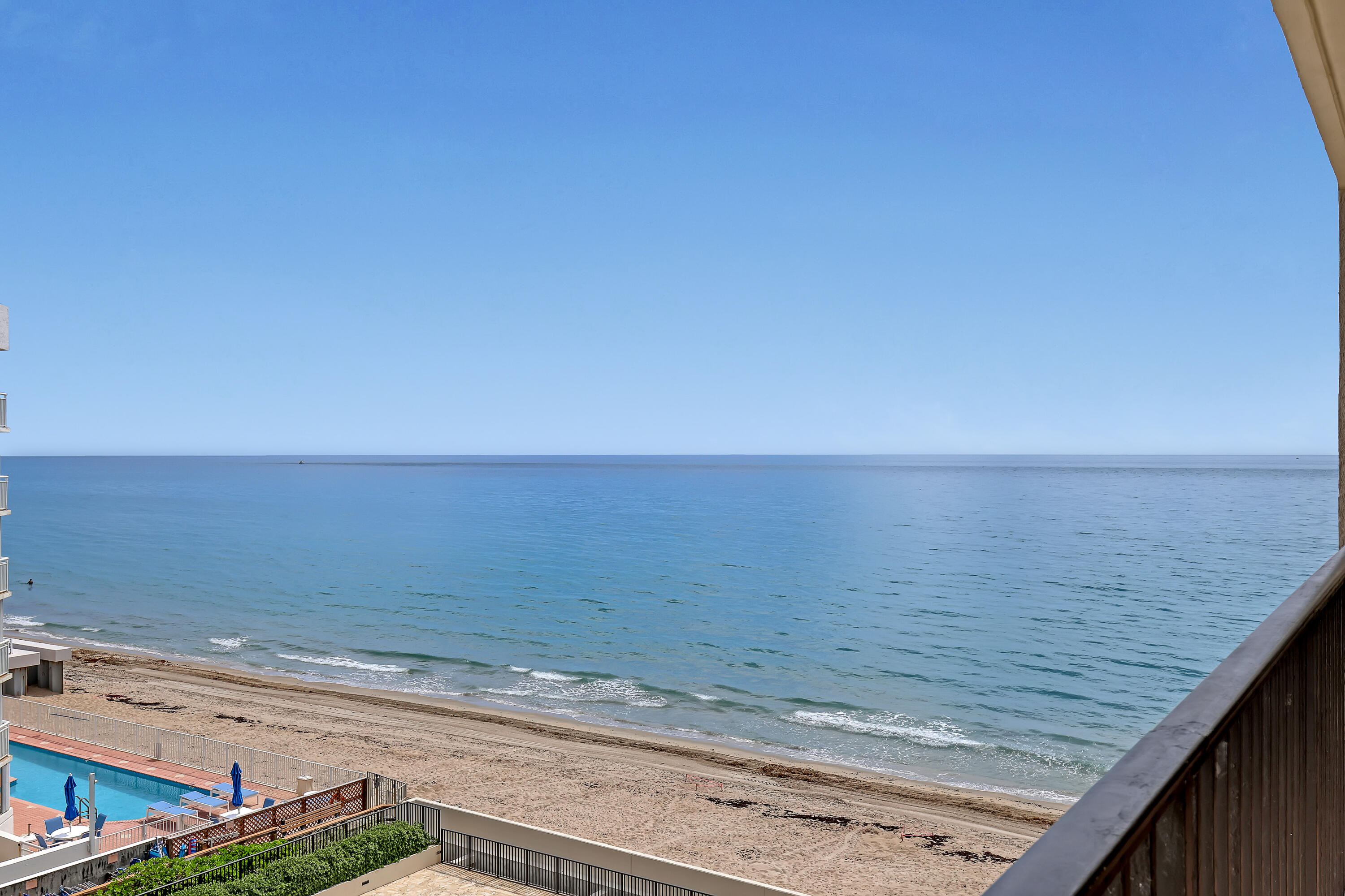 3610 South Ocean Boulevard, Unit 508 South Palm Beach, FL 33480 - Photo 63 of 65 3610 S Ocean #508 (98)