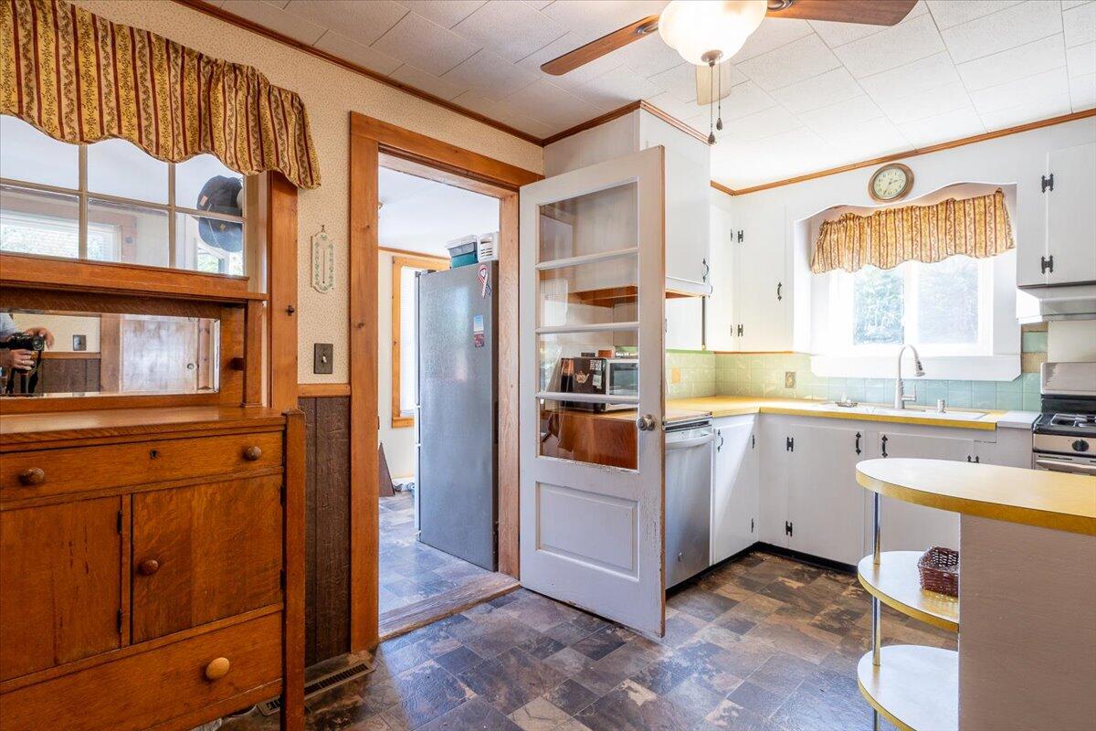 25 Seal Harbor Road Tenants Harbor, ME 04860 - Photo 11 of 76 71-25 Seal Harbor Rd-71