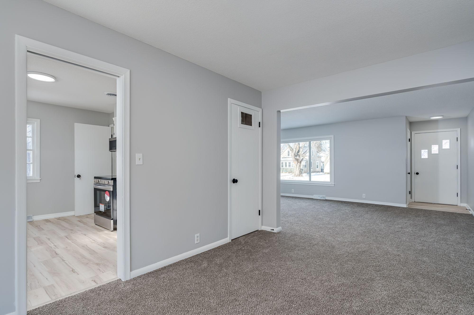 513 Blue Earth Street Mankato, MN 56001 - Photo 13 of 37