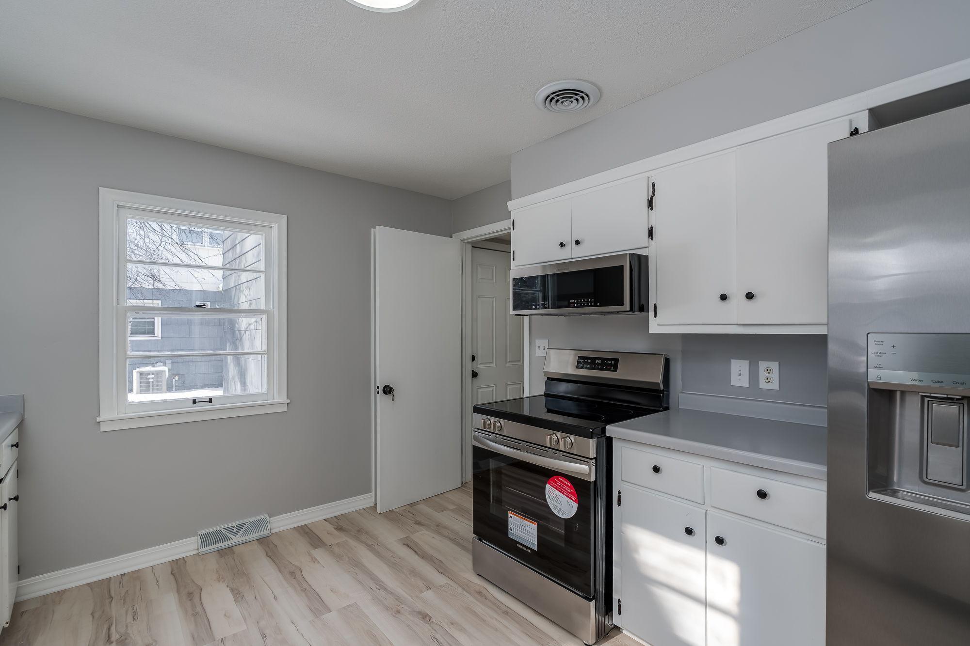 513 Blue Earth Street Mankato, MN 56001 - Photo 10 of 37