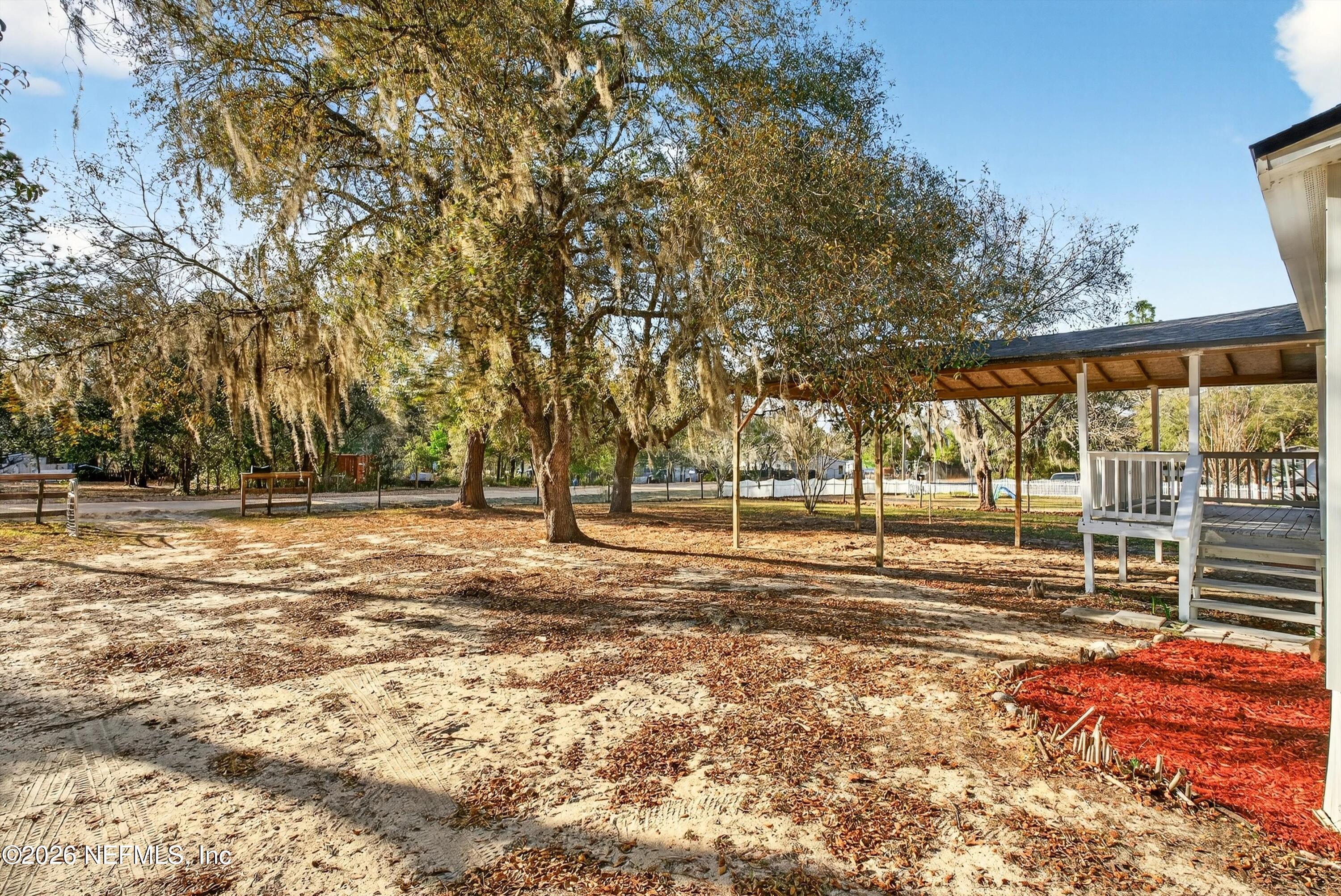 7595 Oak Forest Road Keystone Heights, FL 32656 - Photo 5 of 49 a view of outdoor space with trees