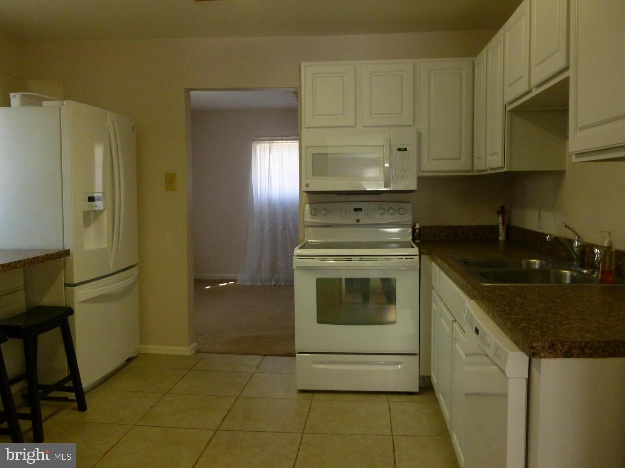 5851 Stephen Reid Road Huntingtown, MD 20639 - Photo 5 of 14 Kitchen