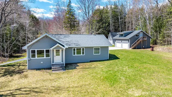 $349,000 | 43527 Highway 41, Chassell, MI 49916