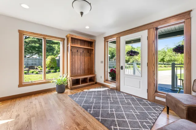 $445,000 | W770 Meadow Lane, Fountain City, WI 54629