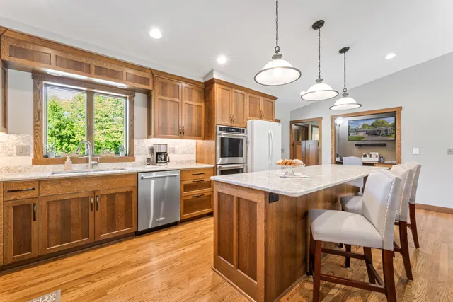 $445,000 | W770 Meadow Lane, Fountain City, WI 54629