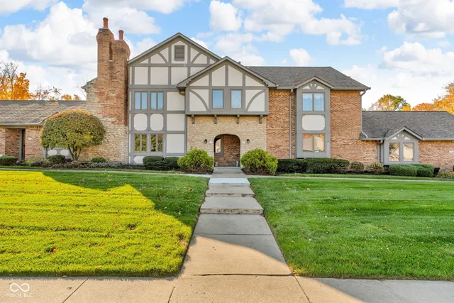 $298,000 | 445 Camby Court, Greenwood, IN 46142