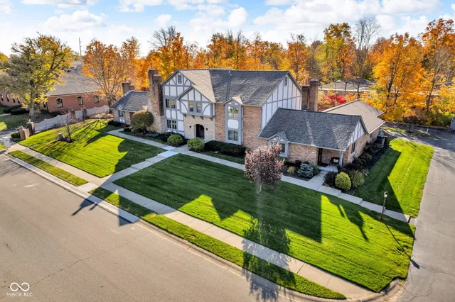 $285,000 | 445 Camby Court, Greenwood, IN 46142