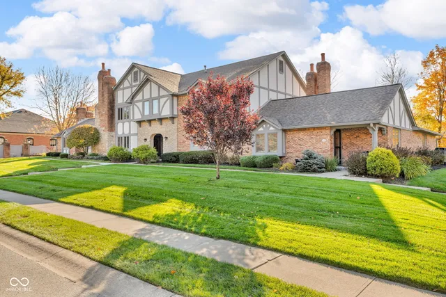 $285,000 | 445 Camby Court, Greenwood, IN 46142