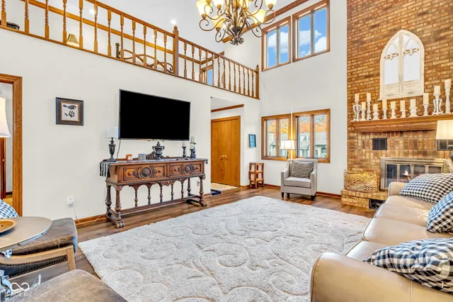 $285,000 | 445 Camby Court, Greenwood, IN 46142