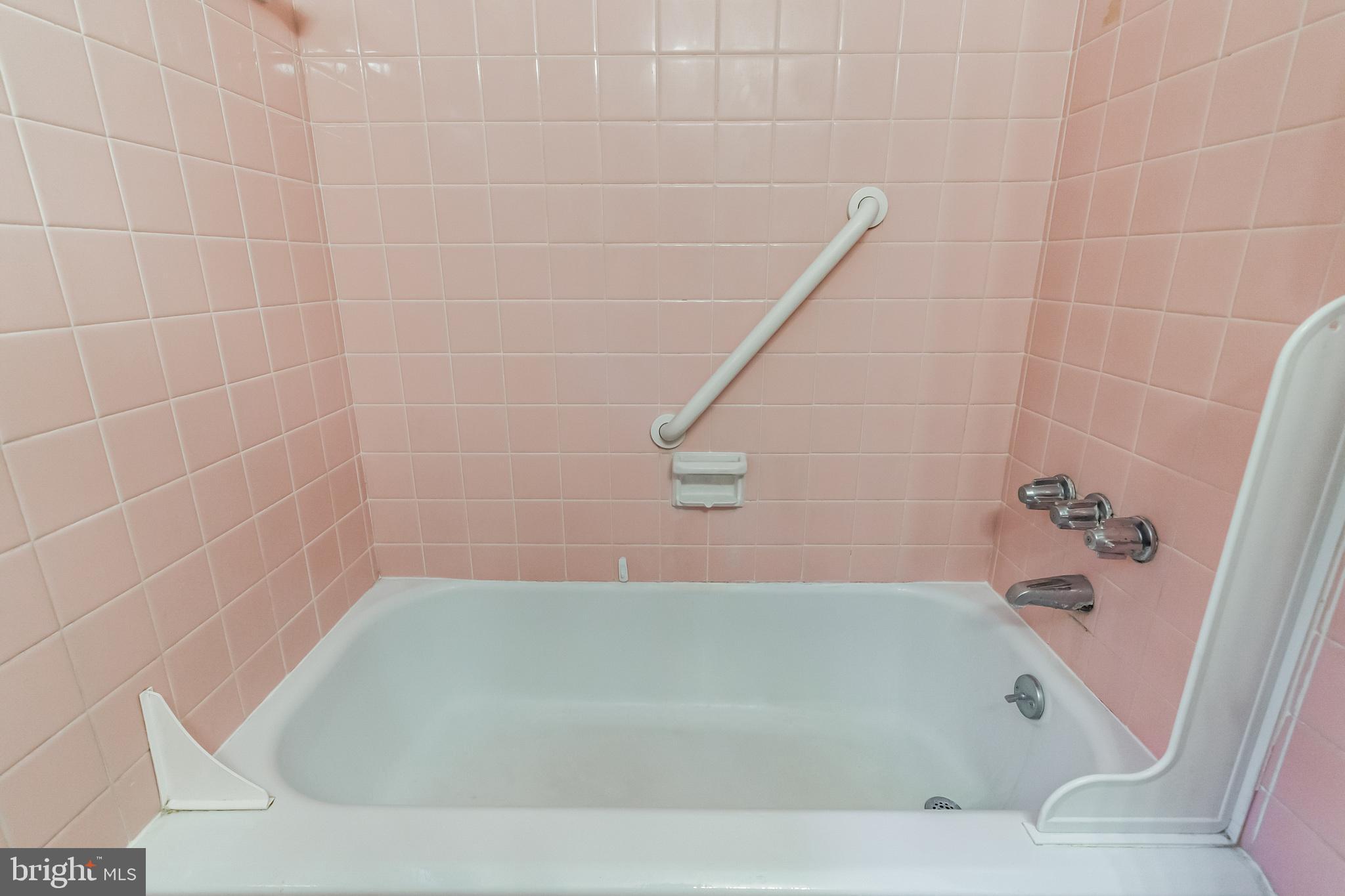 324 Abbey Road Berwyn, PA 19312 - Photo 23 of 45 Gallery Image 23