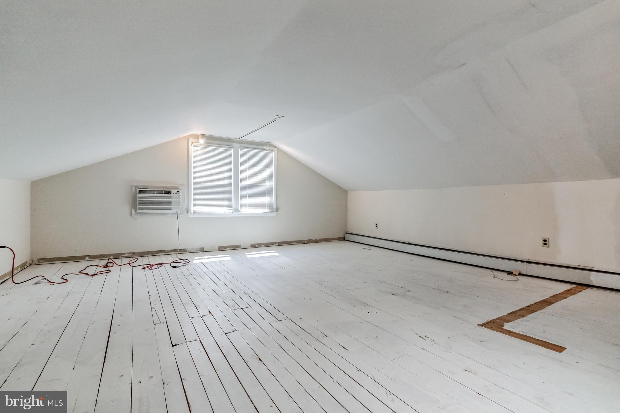 324 Abbey Road Berwyn, PA 19312 - Photo 24 of 45 Gallery Image 24