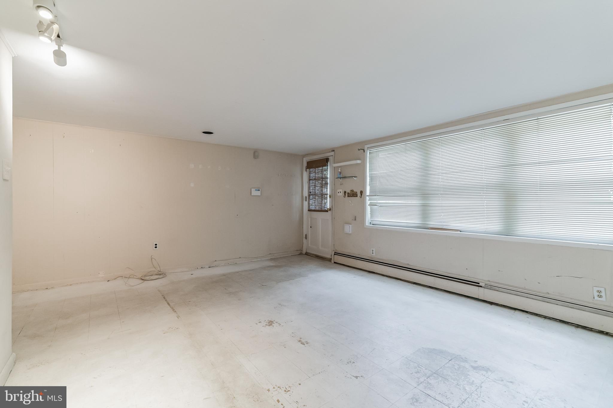 324 Abbey Road Berwyn, PA 19312 - Photo 28 of 45 Gallery Image 28