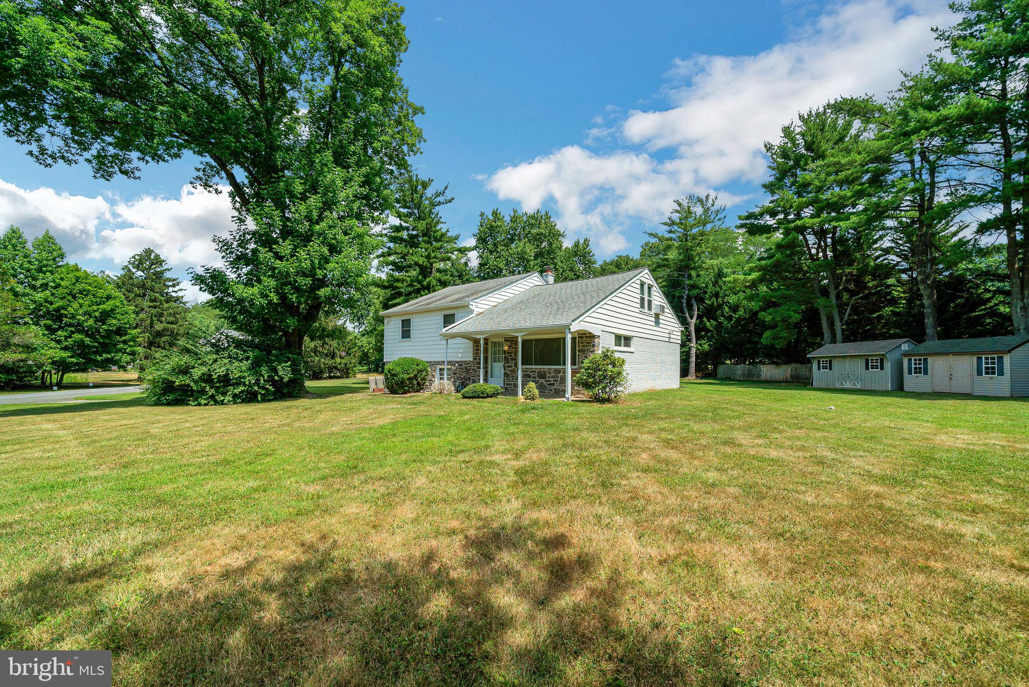 324 Abbey Road Berwyn, PA 19312 - Photo 4 of 45 Gallery Image 4