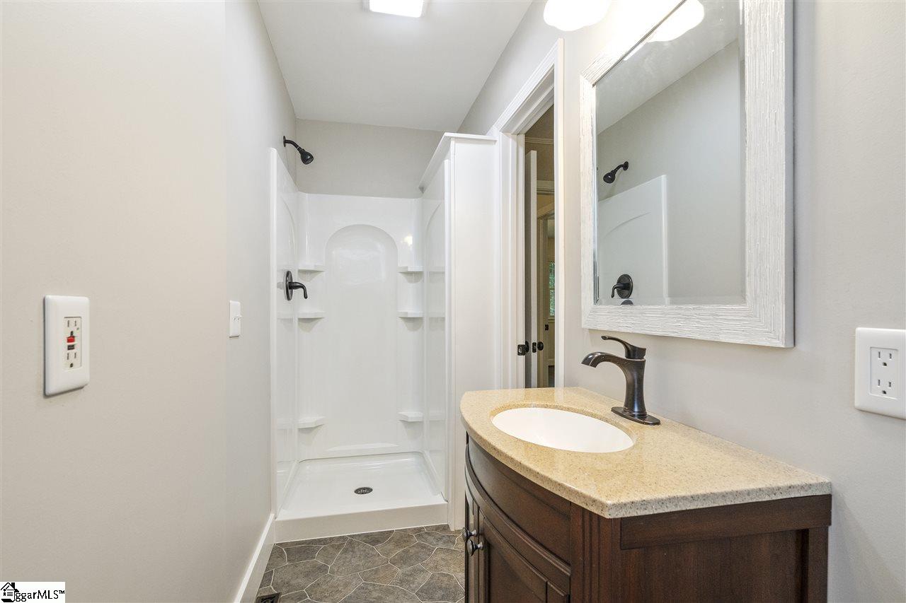 119 Richbourg Road Greenville, SC 29615 - Photo 13 of 34 Gallery Image 13