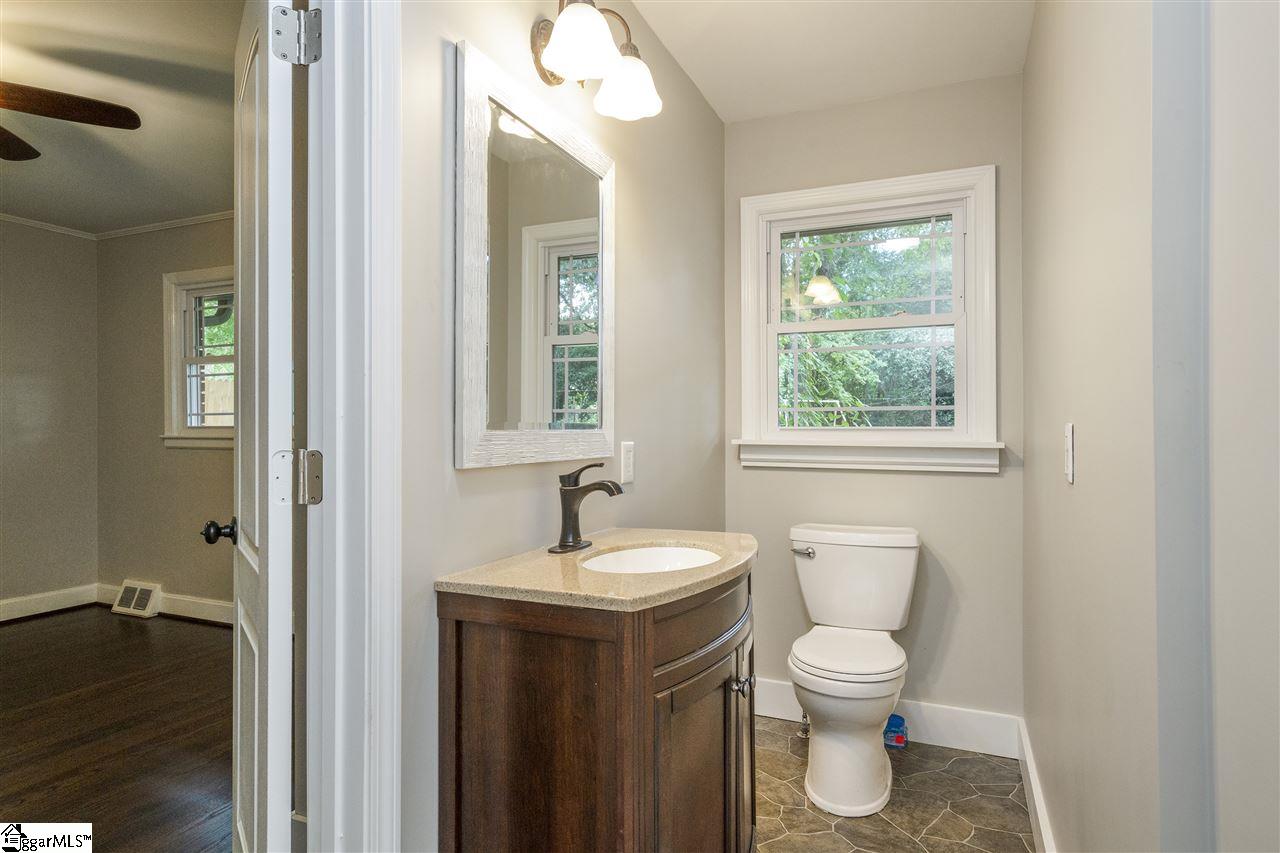 119 Richbourg Road Greenville, SC 29615 - Photo 14 of 34 Gallery Image 14
