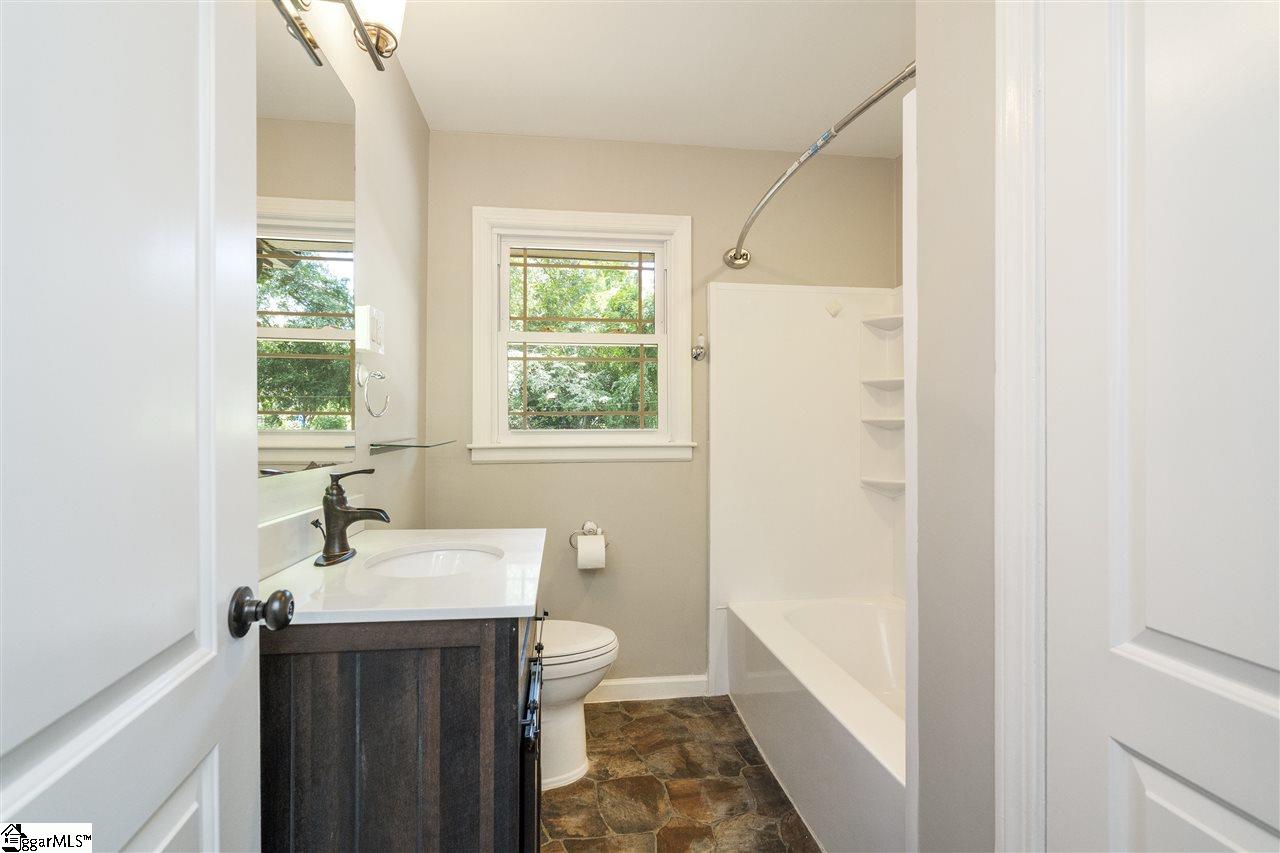 119 Richbourg Road Greenville, SC 29615 - Photo 16 of 34 Gallery Image 16