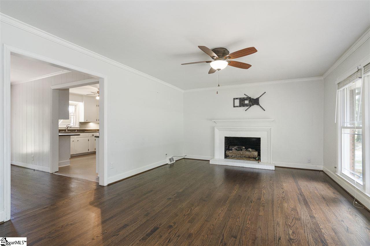 119 Richbourg Road Greenville, SC 29615 - Photo 3 of 34 Gallery Image 3