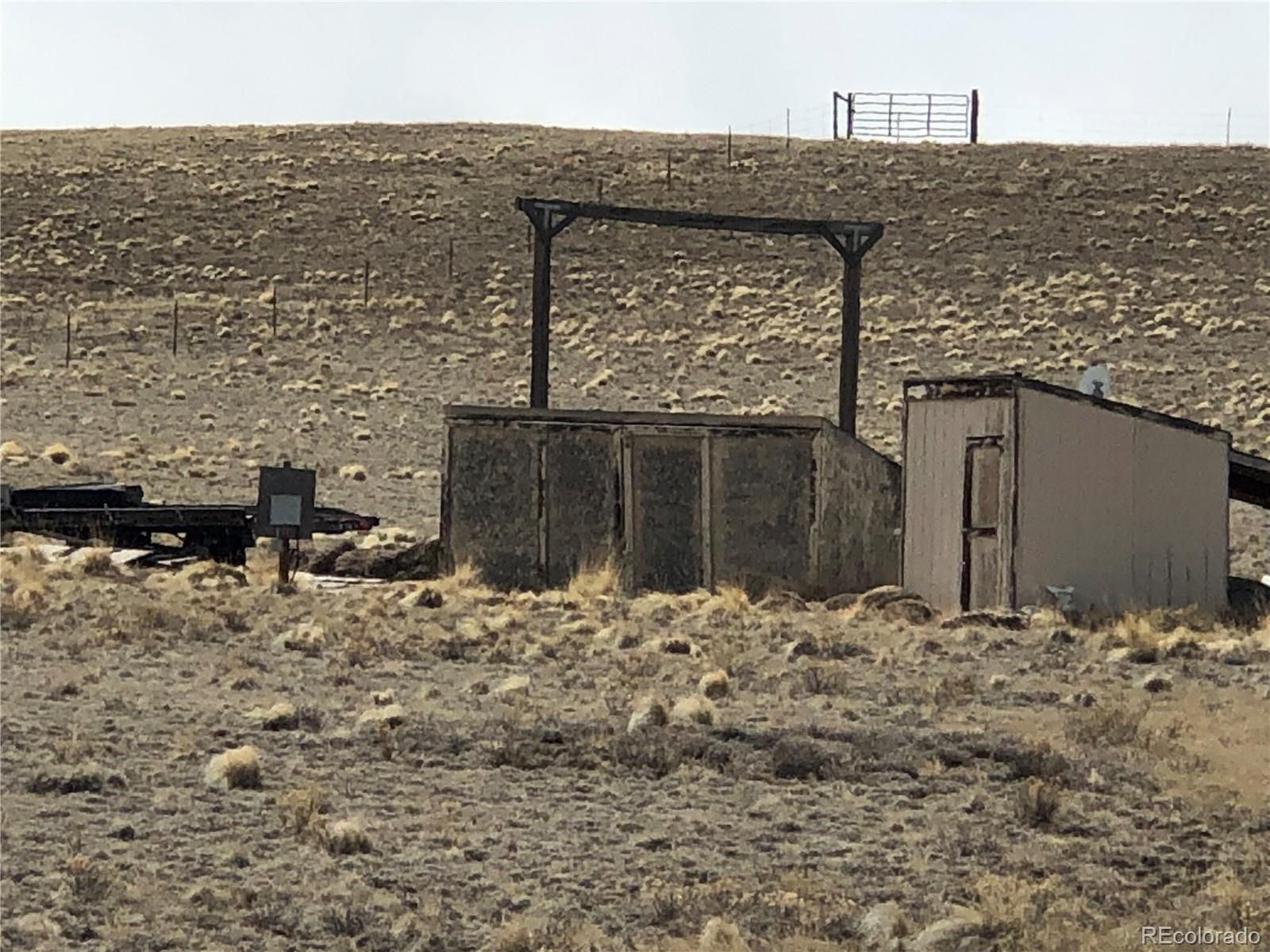 735 Link Road Como, CO 80432 - Photo 24 of 26 a backyard of a house