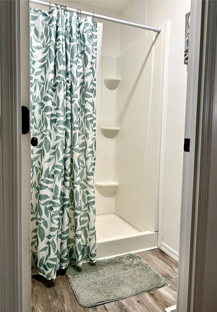 1395 Lause Road Bullhead City, AZ 86442 - Photo 20 of 34 Walk-in shower in main bedroom