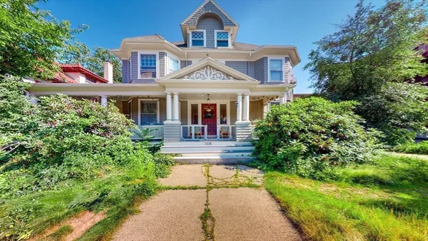 $6,500 | 104 Englewood Avenue, Boston, MA 02135