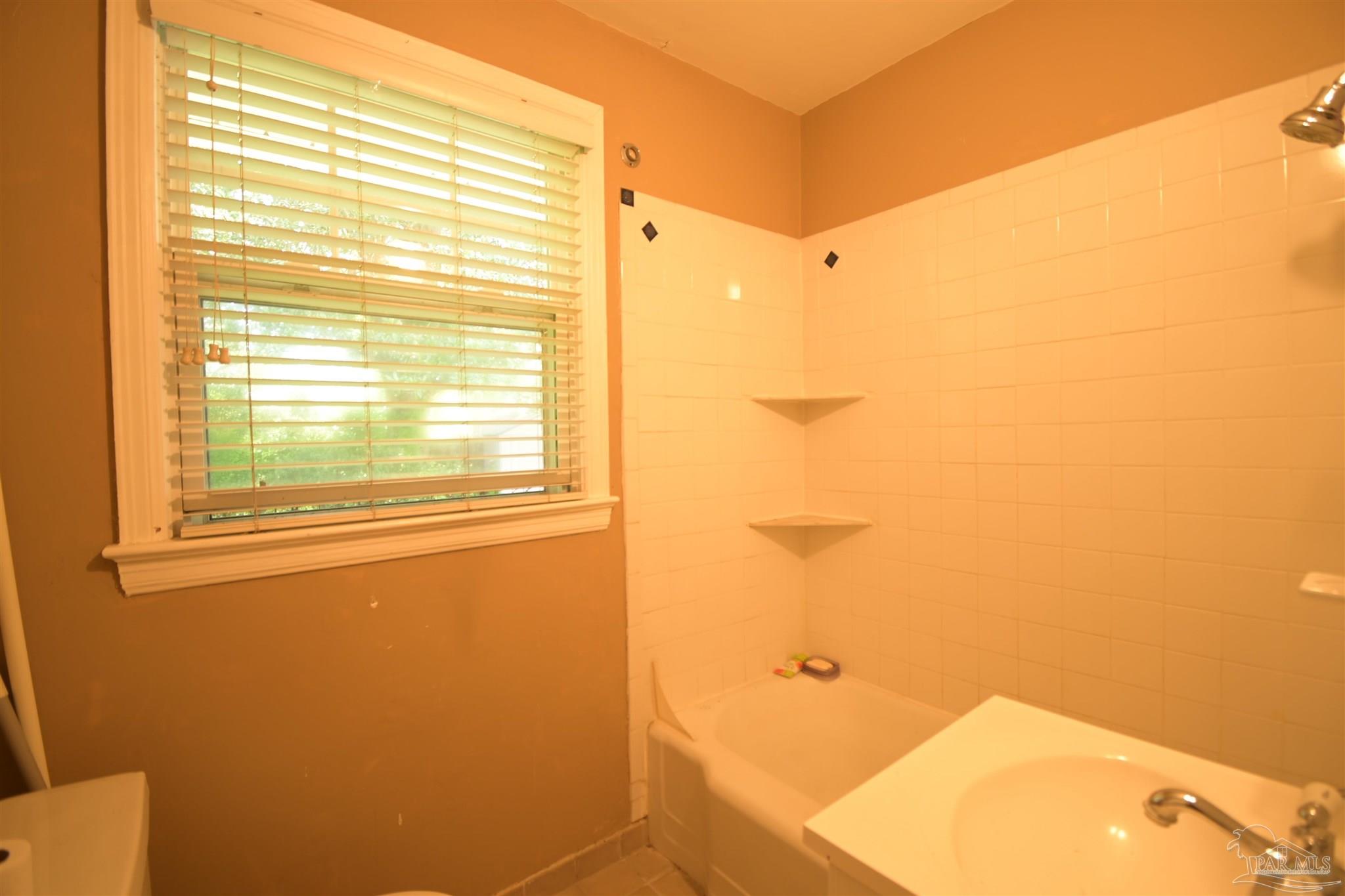 9 Rue Max Street Pensacola, FL 32507 - Photo 15 of 17