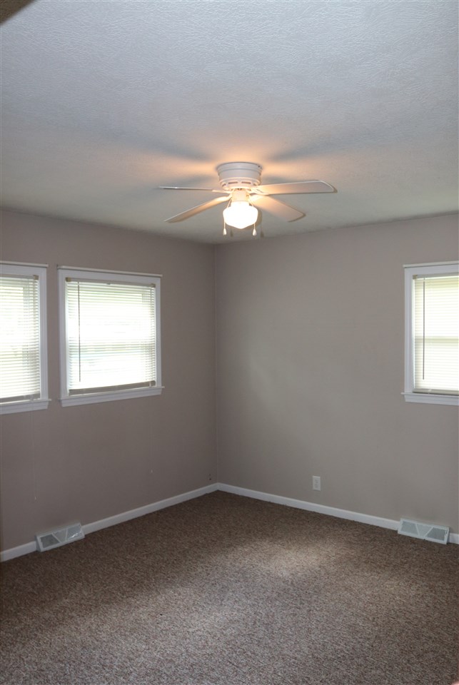 3180 West Britton Road Perry, MI 48872 - Photo 14 of 22 50012306-13.JPG