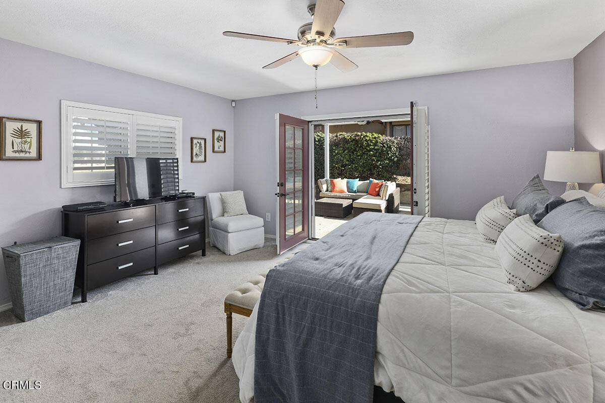 223 Marathon Road Altadena, CA 91001 - Photo 24 of 31 a bedroom with bed couch and window