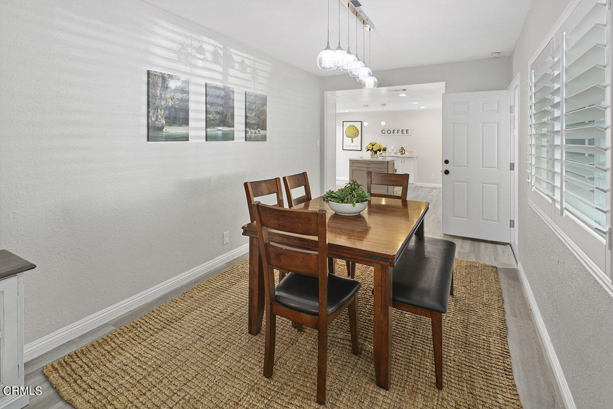 223 Marathon Road Altadena, CA 91001 - Photo 7 of 31 a view of a dining room with furniture