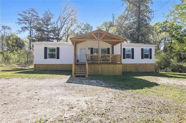 14815 A. J. Leblanc Road Greenwell Springs, LA 70739 - Photo 1 of 17