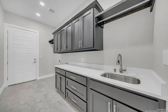 $674,000 | 106 County Road 2730, Mico, TX 78056