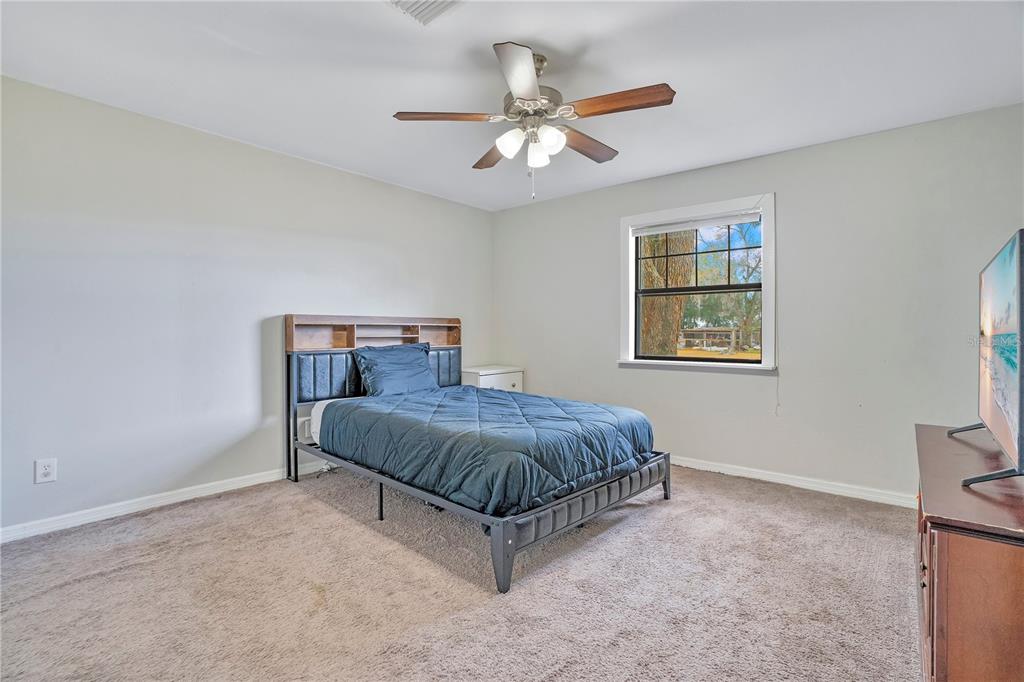 13713 Walden Sheffield Road Dover, FL 33527 - Photo 17 of 39