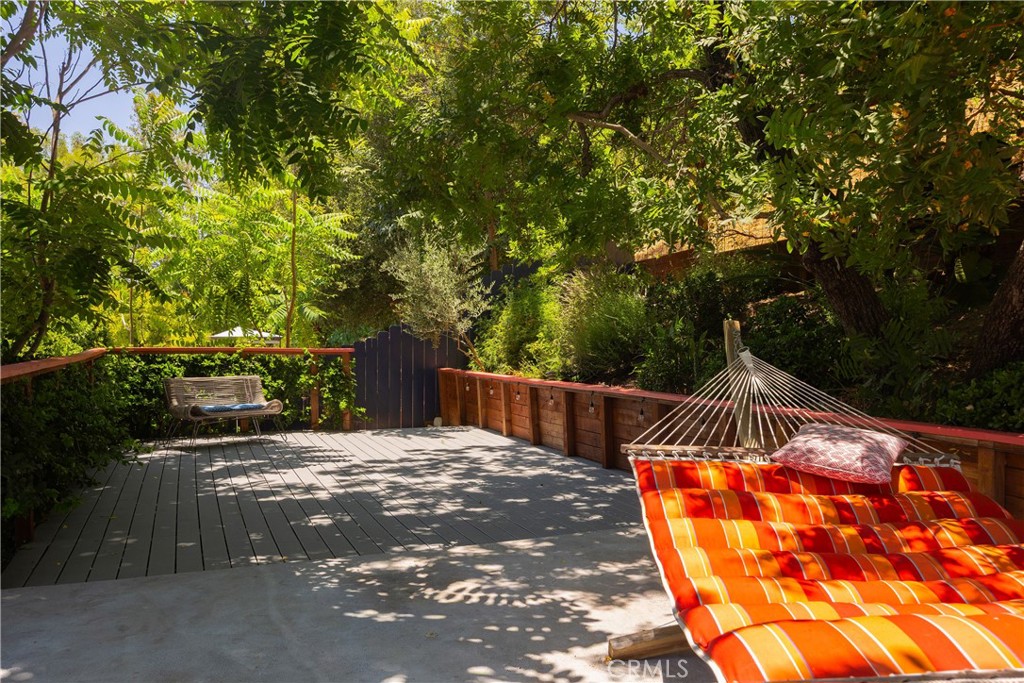 5341 Monterey Road Los Angeles, CA 90042 - Photo 34 of 40 backyard top level access from property side stairs