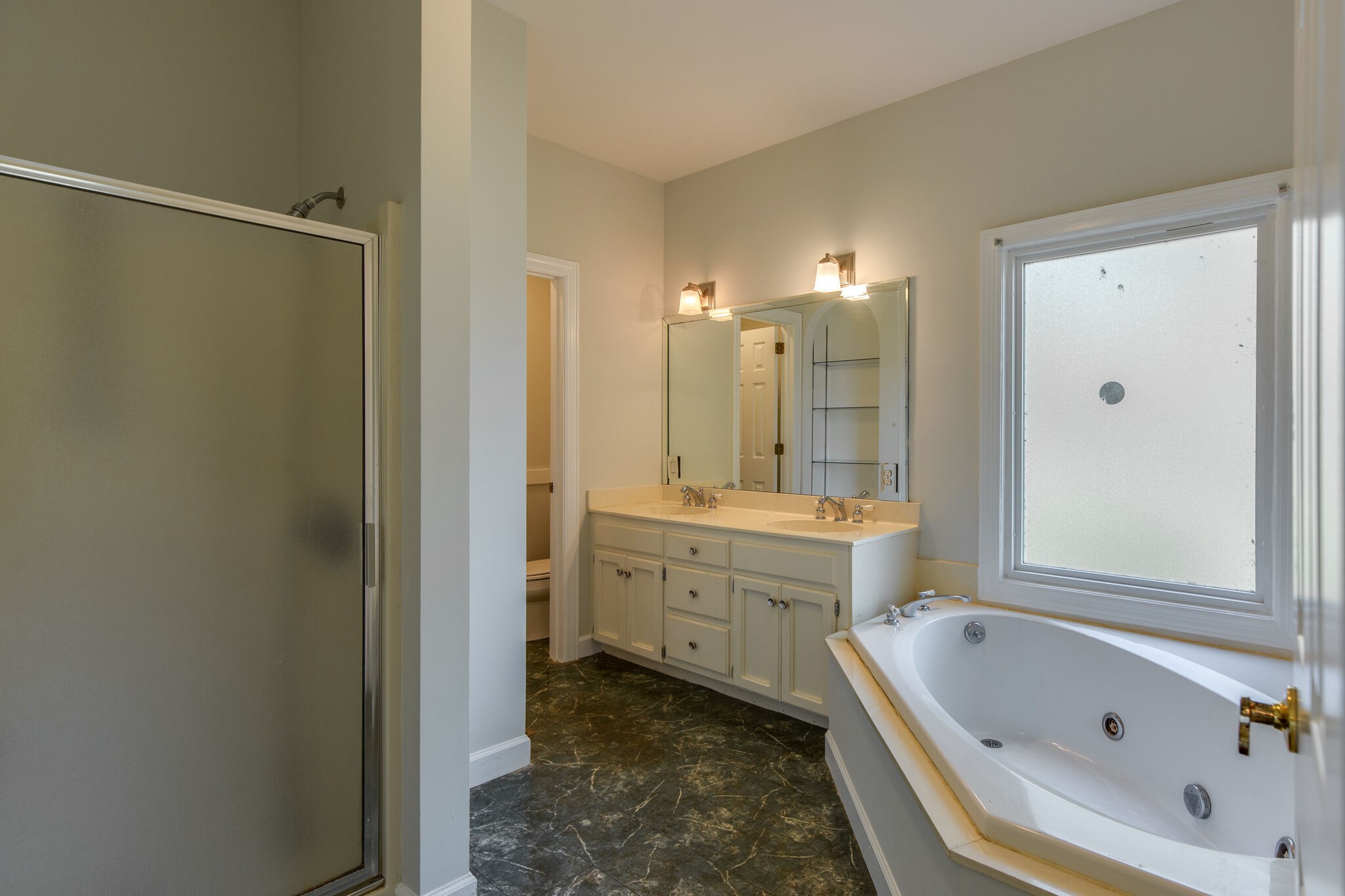 1020 Ridgecrest Drive Dickson, TN 37055 - Photo 13 of 37 Gallery Image 13