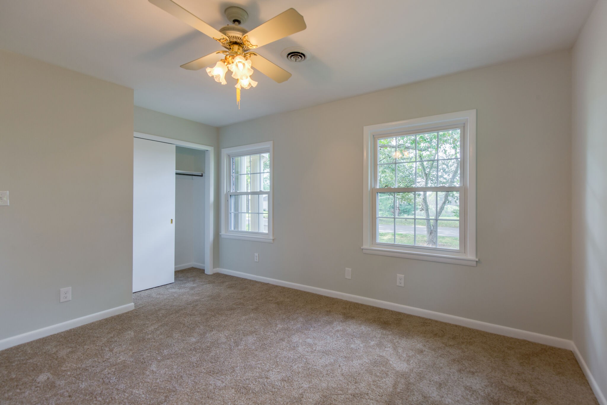 1020 Ridgecrest Drive Dickson, TN 37055 - Photo 28 of 37 Gallery Image 28
