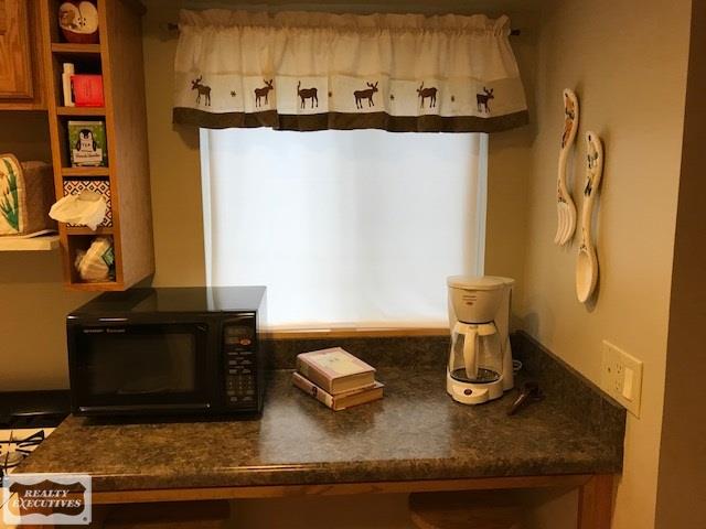 3342 Perry Holt Road West Branch, MI 48661 - Photo 21 of 52 31353851-20.JPG