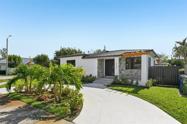 $1,085,000 | 5152 Southwest 6th Street, Miami, FL 33134