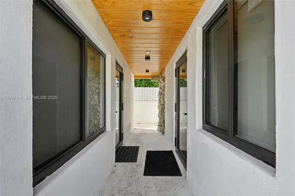 $1,085,000 | 5152 Southwest 6th Street, Miami, FL 33134