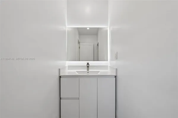 $1,085,000 | 5152 Southwest 6th Street, Miami, FL 33134