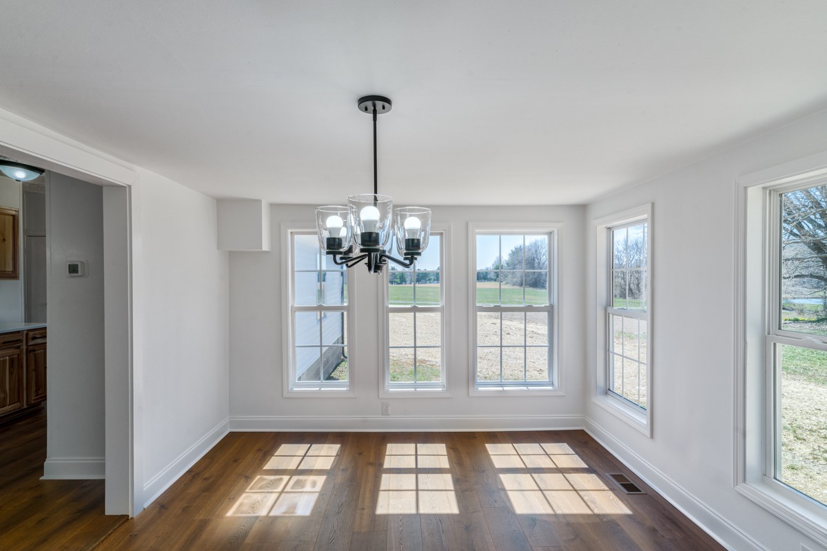 4214 Oregon Road Springfield, TN 37172 - Photo 13 of 37 a view of an empty room and window