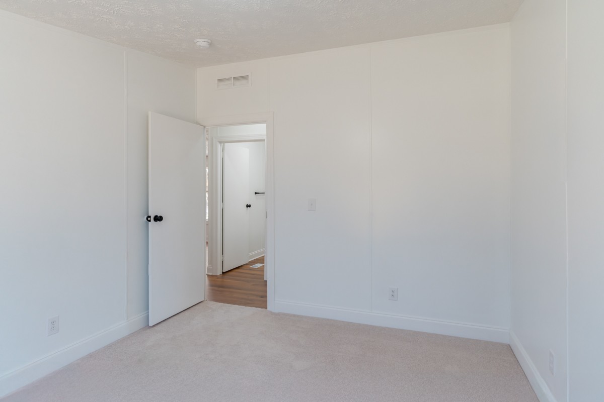 4214 Oregon Road Springfield, TN 37172 - Photo 26 of 37 a view of an empty room