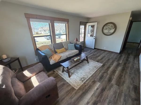 $229,900 | 306 7th Avenue Northeast, Roseau, MN 56751