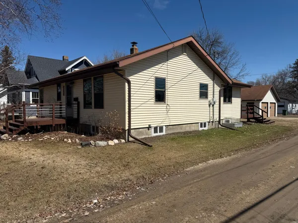 $229,900 | 306 7th Avenue Northeast, Roseau, MN 56751