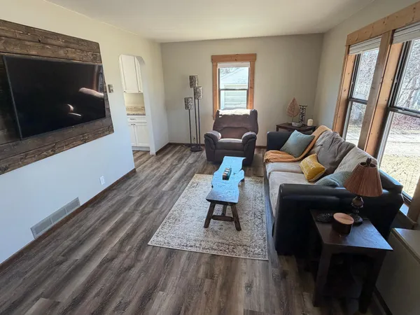 $229,900 | 306 7th Avenue Northeast, Roseau, MN 56751