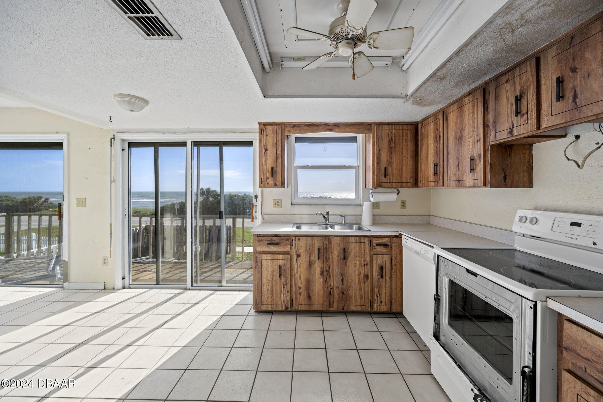 7 Sea Watch Terrace Ormond Beach, FL 32176 - Photo 9 of 29 10-web-or-mls-LNL_5764