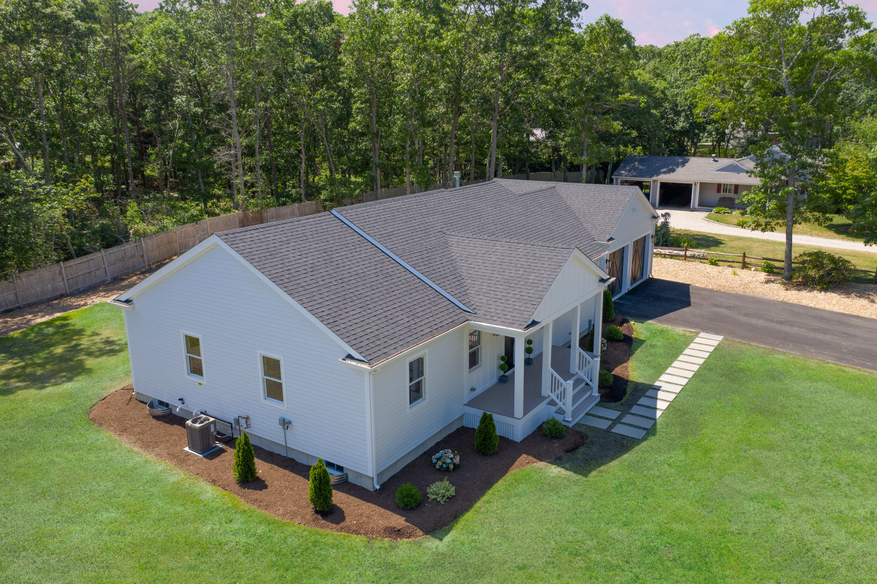 28 Simmons Road East Falmouth, MA 02536 - Photo 4 of 91 Private Haven