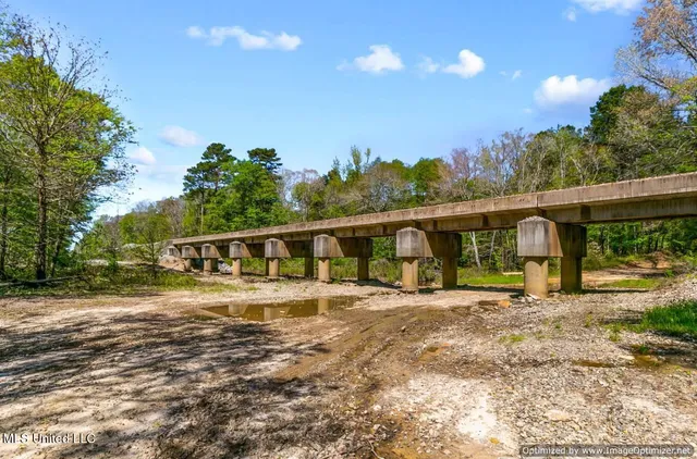 $1,275,000 | 21959 Hwy 80 Hickory Ms 39332, Hickory, MS 39332