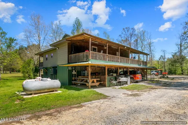 $1,275,000 | 21959 Hwy 80 Hickory Ms 39332, Hickory, MS 39332